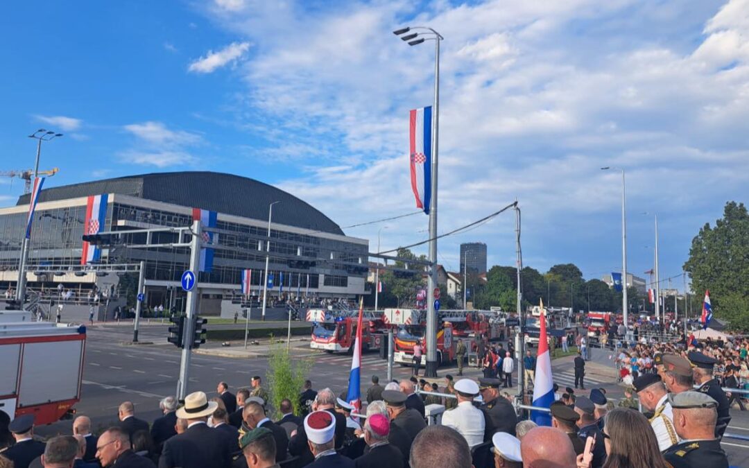 30. obljetnica VRO Oluja: svečani mimohod i zahvala sudionicima